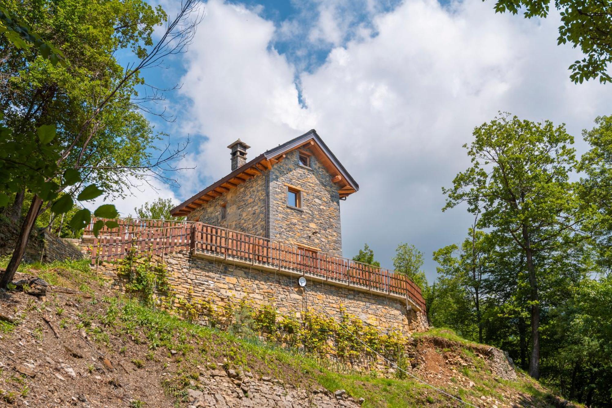 La Torre Del Manghen: Agri-Alloggio Indipendente Rota d'Imagna Exteriér fotografie