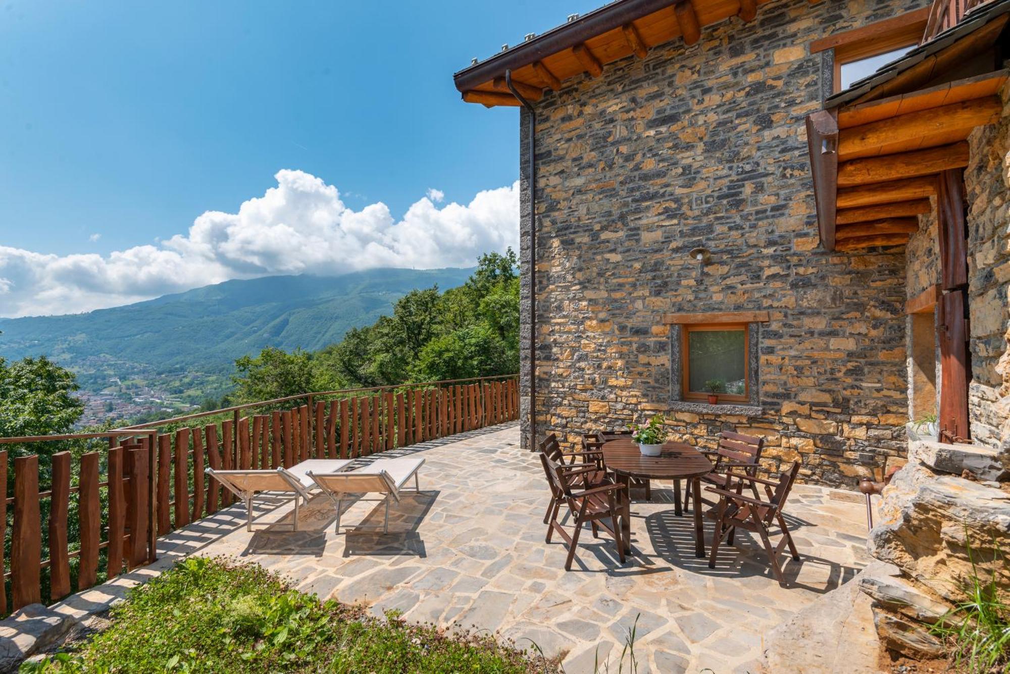 La Torre Del Manghen: Agri-Alloggio Indipendente Rota d'Imagna Exteriér fotografie