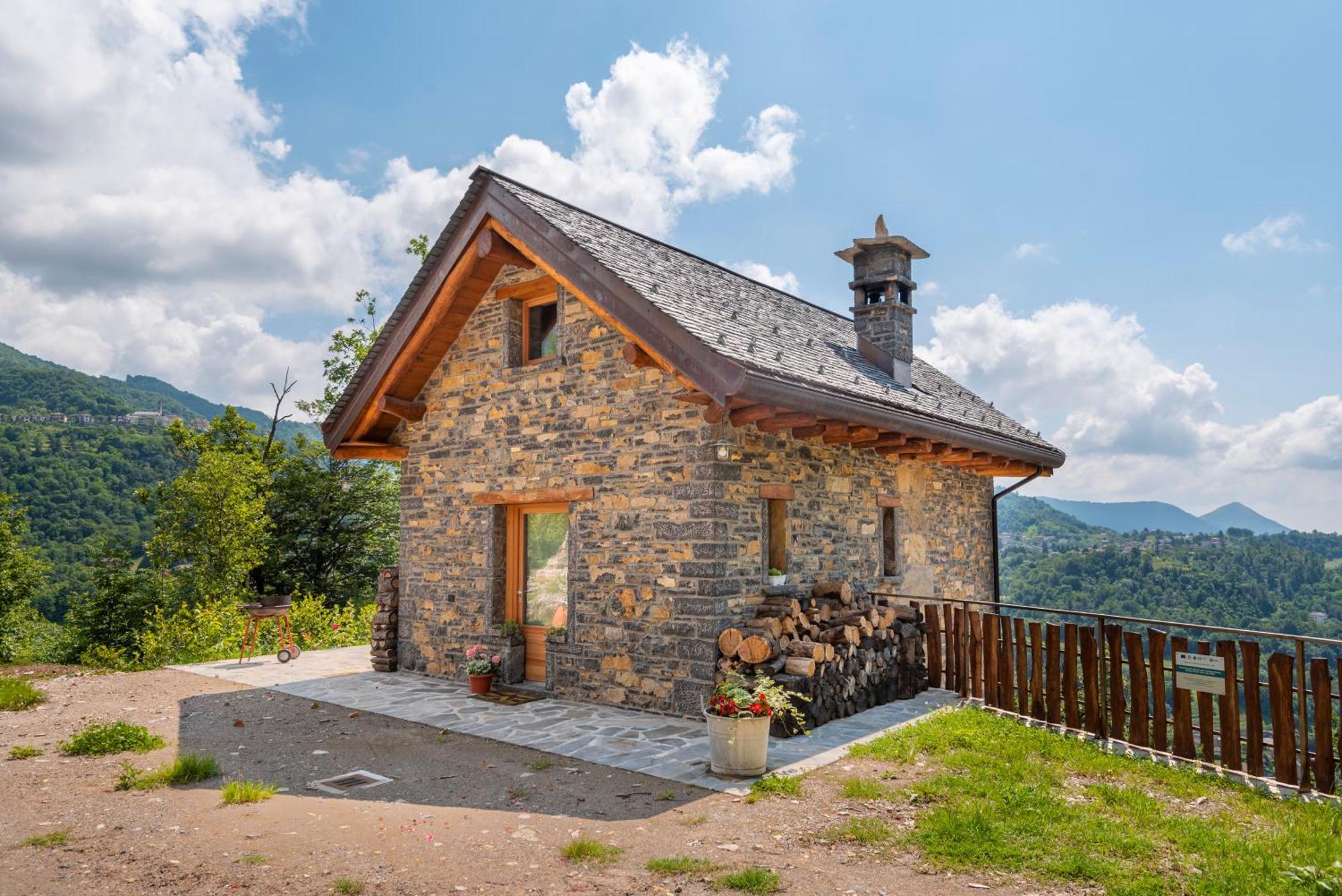 La Torre Del Manghen: Agri-Alloggio Indipendente Rota d'Imagna Exteriér fotografie